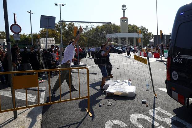 Spanish unions call a general strike in solidarity with Palestinians in Gaza, in Barcelona
