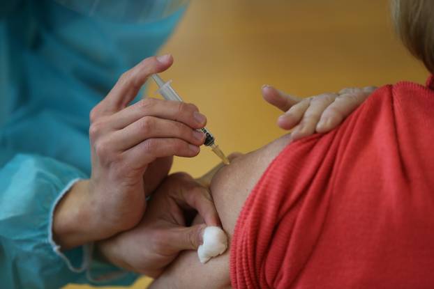 Međimurje: Započelo masovno cijepljenje ljudi starijih od 65
