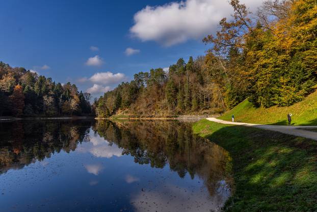 Trakošćansko jezero je nakon dvije i pol godine ponovno napunjeno