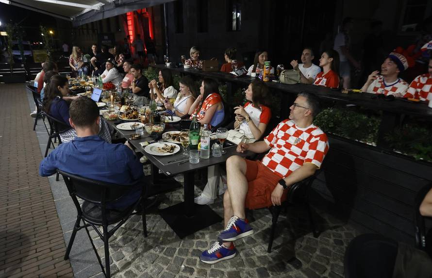 Osijek: Zajedničko gledanje utakmice Engleska  - Hrvatska 