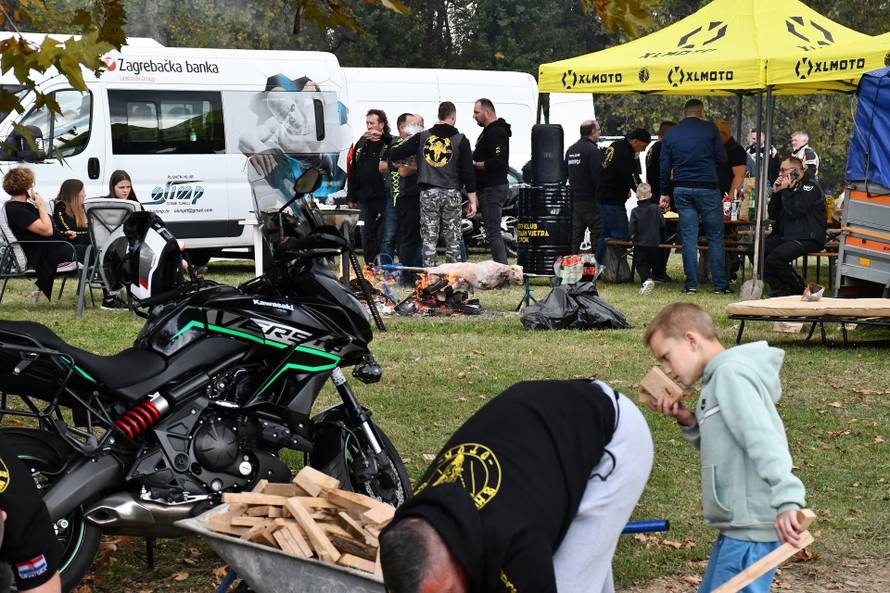Drama u Slavonskom Brodu: 'Umjesto pečenke, na ražanj smo stavili janjca. I tunu...'