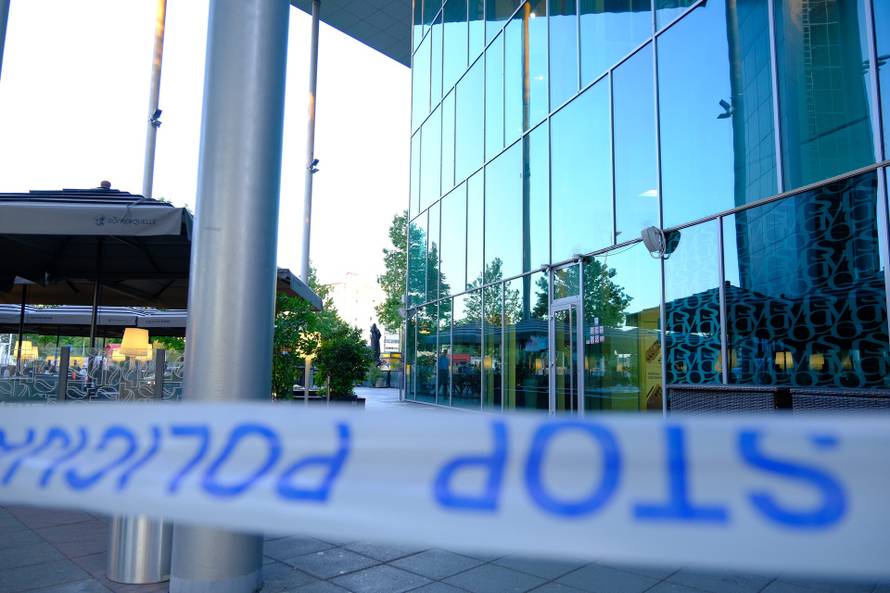 Zagreb: Zbog dojave o bombi evakuiran Avenue Mall