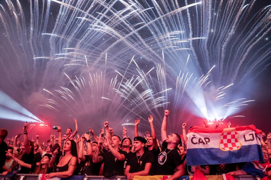 Vukovar: Koncert Marka Perkovića Thompsona pod nazivom 'Vukovar – Zajedno za budućnost'