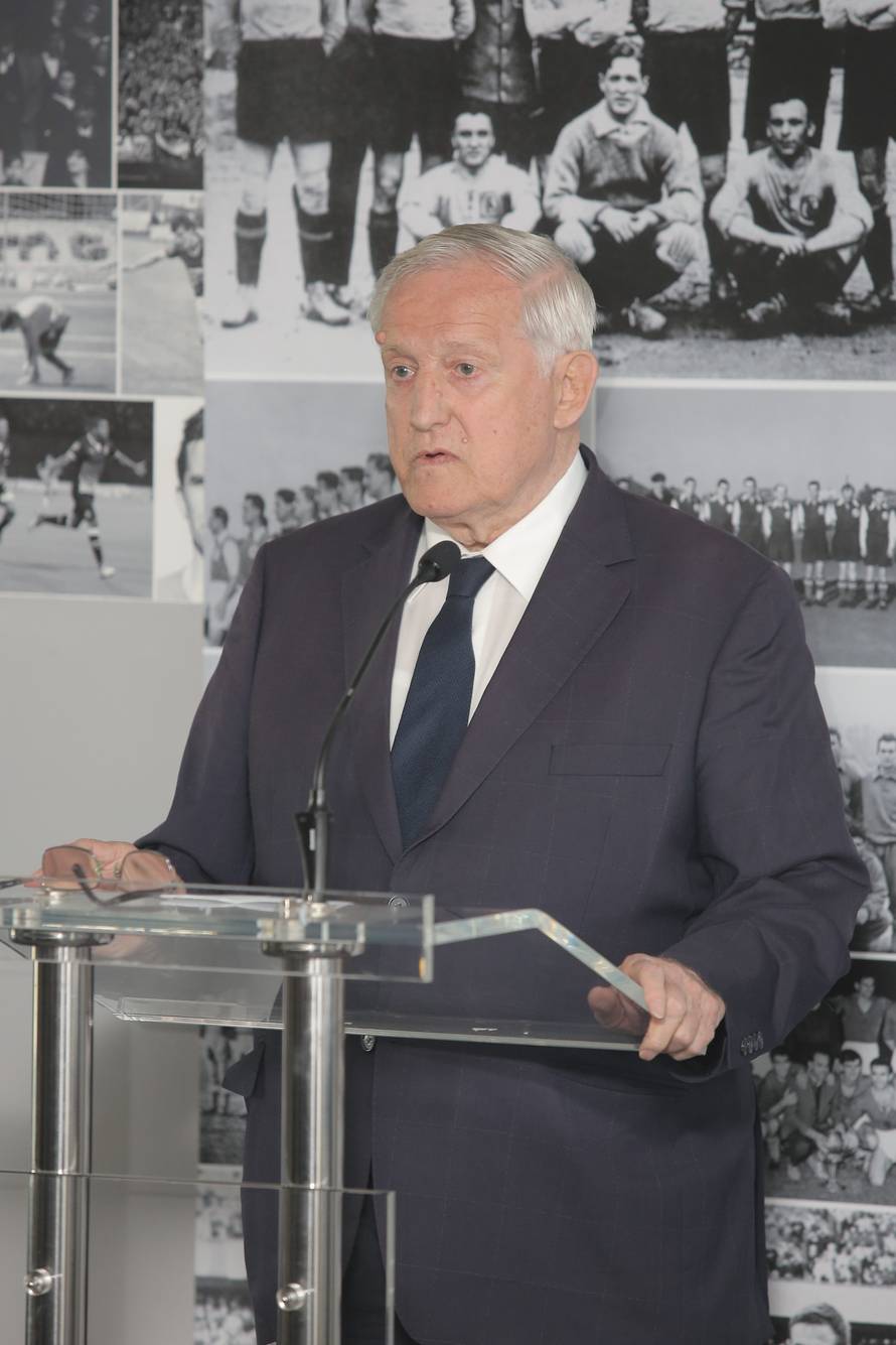 Zagreb: Komemoracija  za legendarnog golmana Dinama Zlatka Škori?a Žogu