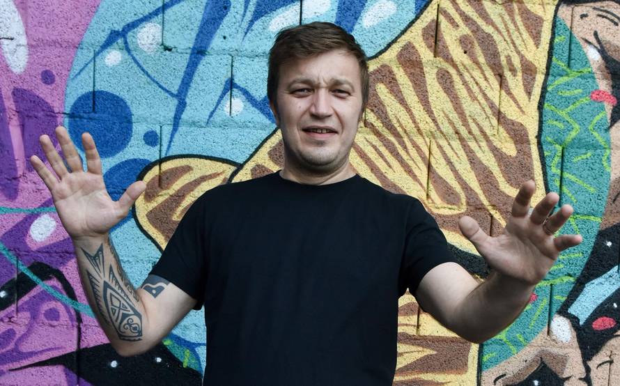 Edo Maajka priznao: 'Radio sam  kao kuhar, ali i to se zatvorilo'