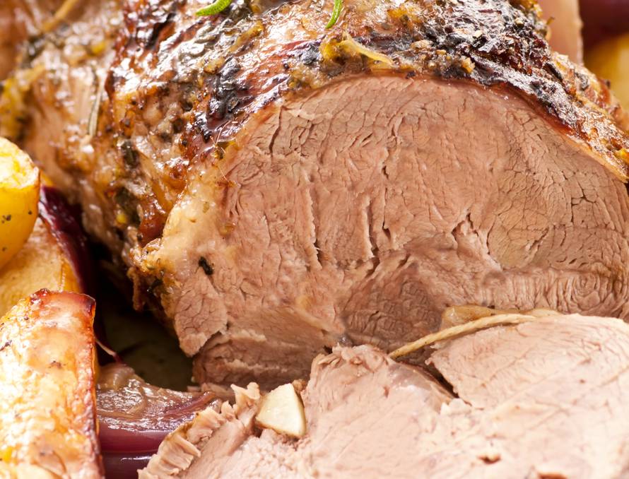 Za prste polizati - fino teleće pečenje s lukom i krumpirom