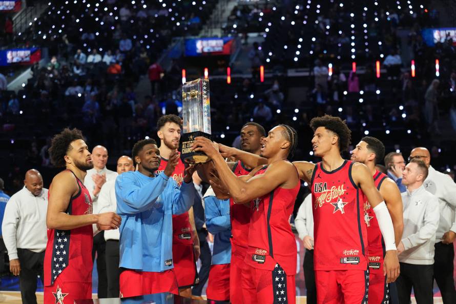 VIDEO Jokić ostao kratak u LA-u, suigrač promašio produžetak