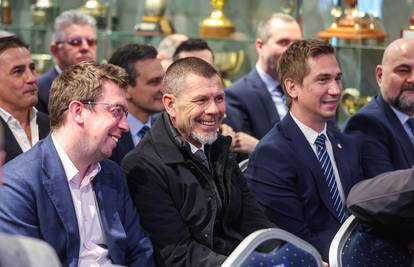 U Maksimiru vlada konsenzus: Zvonimir Boban treba Dinamu, svi spremni za njegov dolazak!