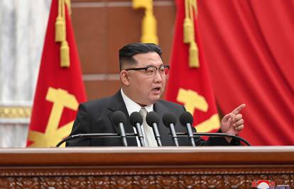 Sjevernokorejski vođa: 'Neću oklijevati pokrenuti nuklearni napad ako neprijatelj izazove'