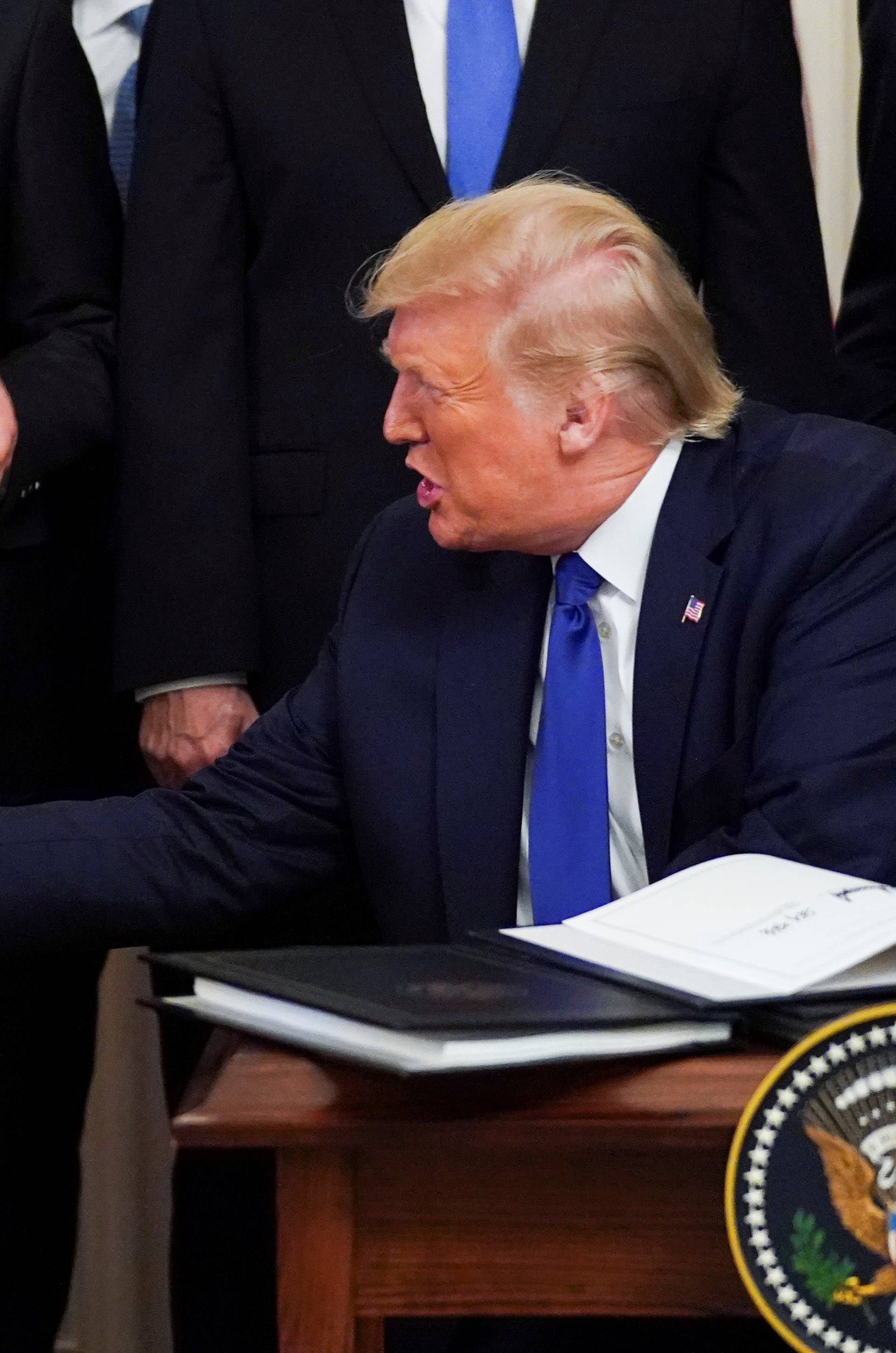 Trump i Kinezi potpisali prvu fazu trgovinskog sporazuma