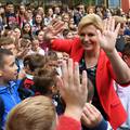 Kolinda učenicima na prvi dan škole: 'Vi ste budući premijeri!'