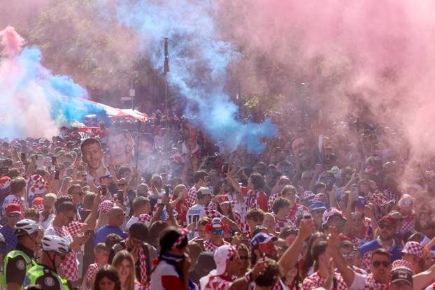 SP 2026 Toronto: Veliki hrvatski korteo prema Toronto stadionu sa 100-metarskom zastavom