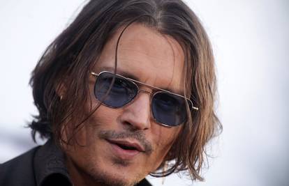 Depp pozirao kao kriminalac da pomogne ukrajinskom redatelju