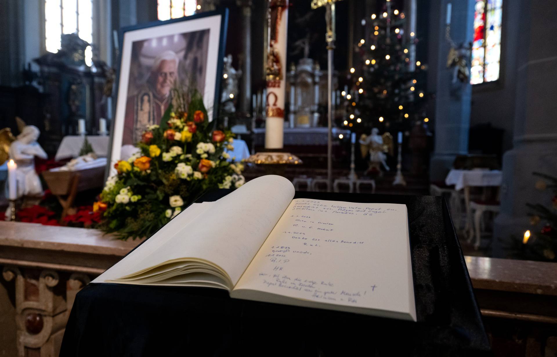 Pope Emeritus Benedict XVI died - Altötting
