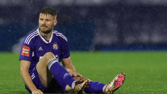 Nogometaš Dinama Bruno Petković ozlijedio se u posljednjem pripremnom susretu pred početak proljetnog dijela sezone