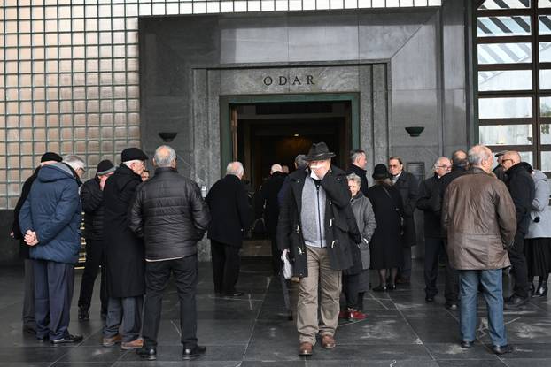 Zagreb: Posljednji ispraćaj Ivana Zvonimira Čička na Krematoriju