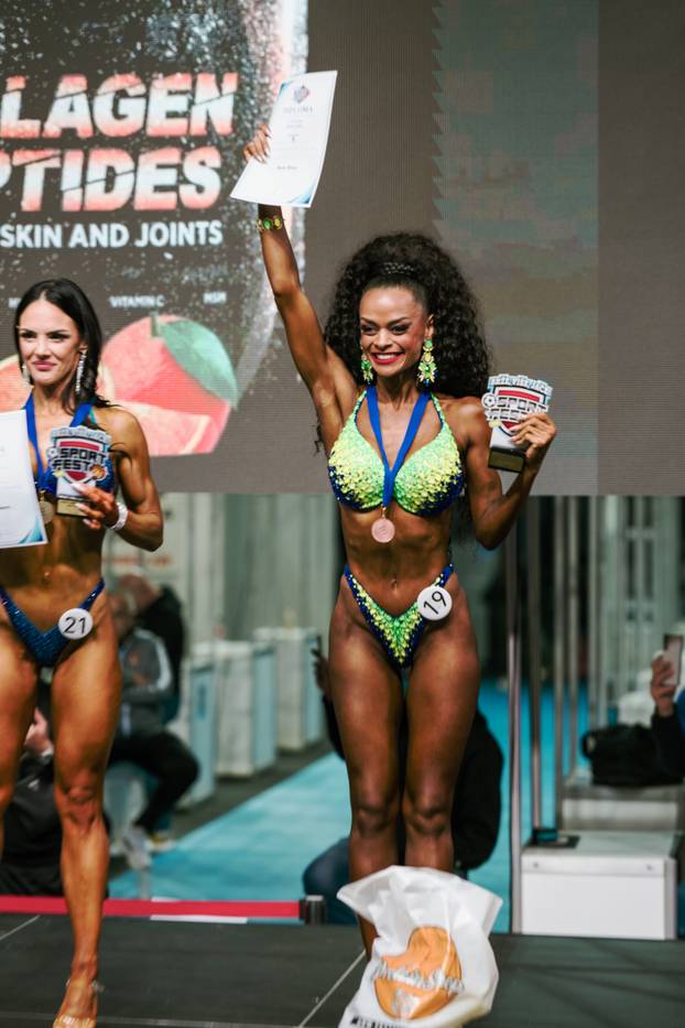 FOTO Vruća izdanja Cro Brazilke Anny koja je zablistala u Riju!