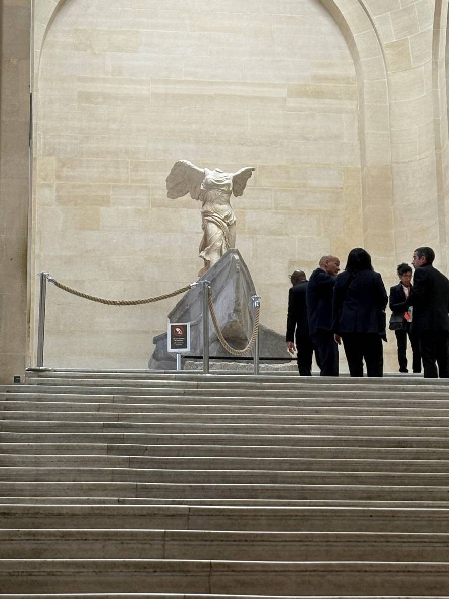 Thieves steal priceless jewels from Paris' Louvre in brazen daylight heist