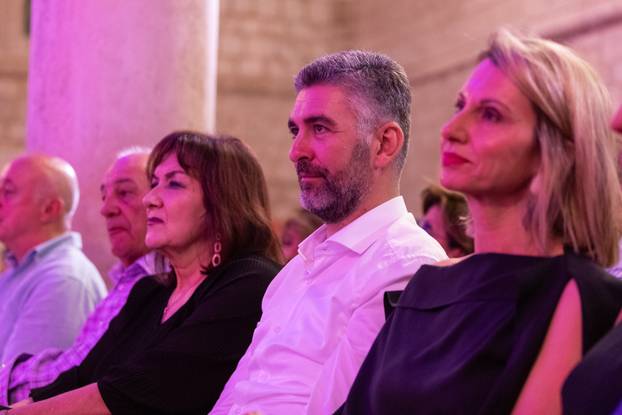Prvi dubrovački oproštajni koncert Tereze Kesovije