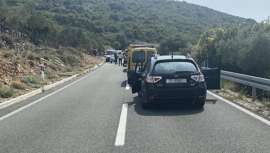 Motociklist poginuo na Cresu, nakon sudara pao u provaliju