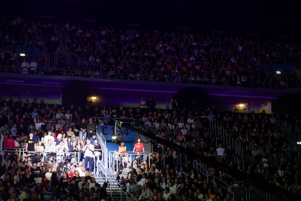Zagreb: U Areni Zagreb održan koncert "Progledaj srcem"