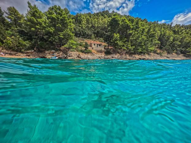 Uvala Pupnatska Luka na otoku Korčuli