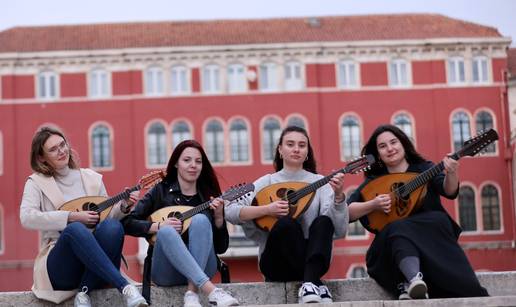 Dovele su studij mandoline u Split: Instrument vrijedi i 3000 eura, a na meti su kradljivaca