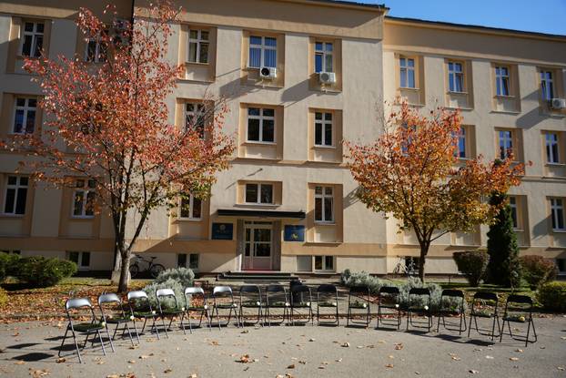 Banja Luka: Građani i studenti odali su počast žrtvama pada nadstrešnice u Novom Sadu