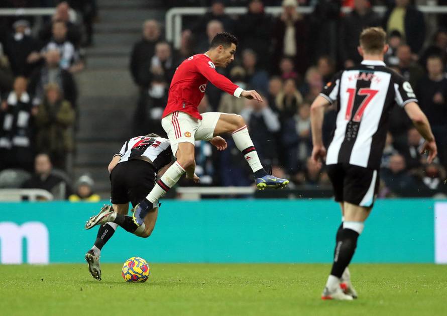 Premier League - Newcastle United v Manchester United