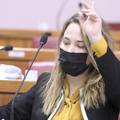 'Kad vam polumrtvaci Čačić i Hrebak uvjetuju ministra, znači da ste politički na koljenima'