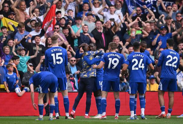 Premier League - Nottingham Forest v Everton