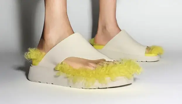 FOTO Biste li kupili sandale s perjem koje stoje preko 200 €?