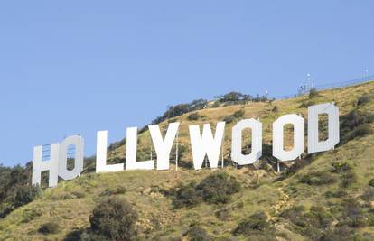Natpis Hollywood ide u obnovu povodom 100. rođendana