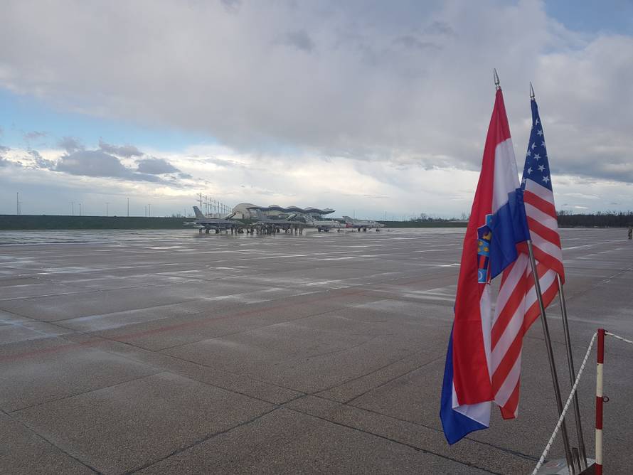 U Zagreb sletjela dva američka F-16, ali stigli samo na vježbu