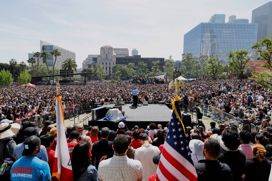 U.S. Sen. Sanders and U.S. Rep. Ocasio-Cortez hold a rally in Los Angeles