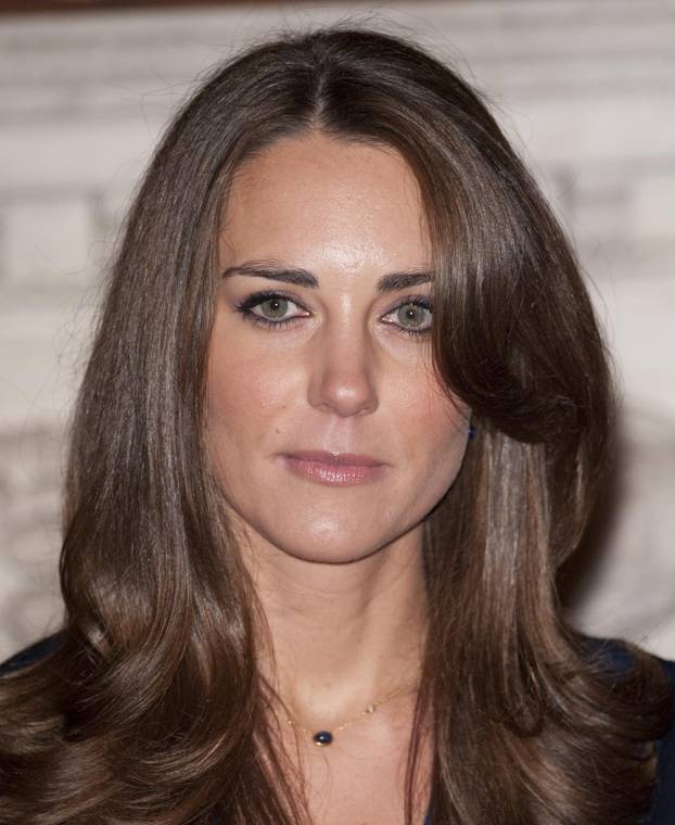 Reading: 09.01.1982. ro?ena britanska princeza Kate 