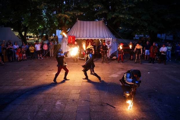 Donja Stubica: Borbe vatrom na Tahijevom viteškom turniru