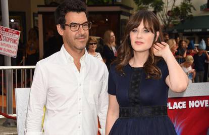 Zooey Deschanel se razvodi: 'Bolje je da smo samo prijatelji'