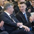 Puca koalicija HDZ - DP: Ve&cacute;ina im visi zbog novca i komunista