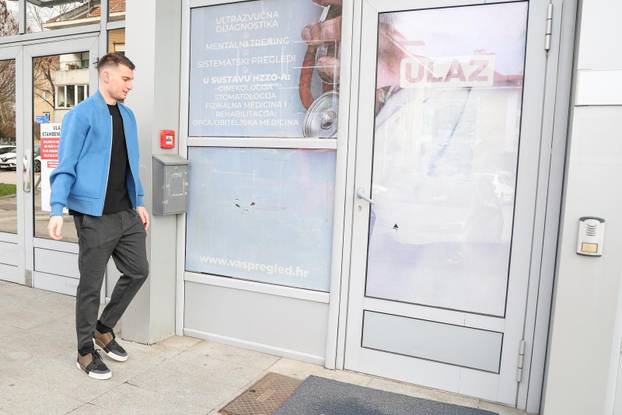 Zagreb: Dominik Livaković dolazi na liječnički pregled