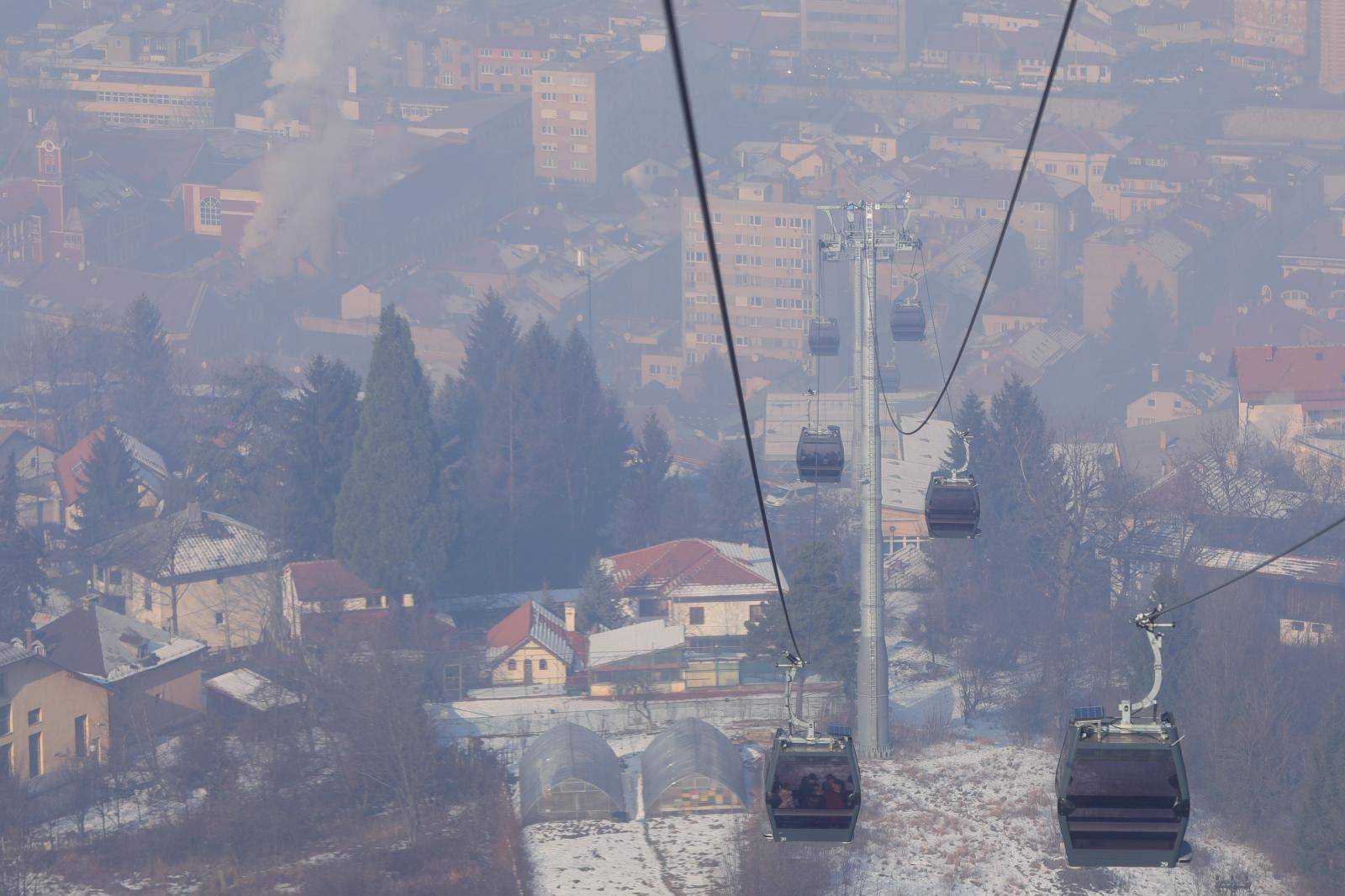 Sarajevo: Cijena karte za vožnju zičarom u oba smjera 50 posto jeftinija zbog velikog zagađenja