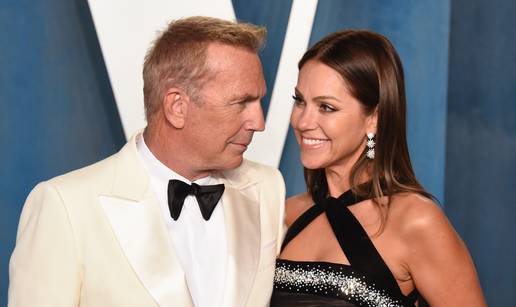 Kevin Costner otkrio voli li još Christine Baumgartner nakon teškog razvoda: 'Ovo je loše'