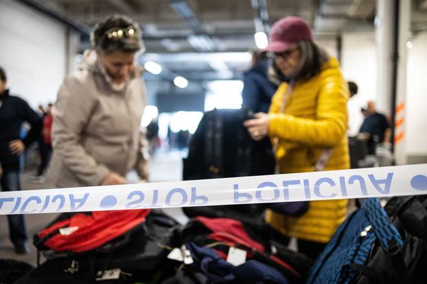 Zagrebačka policija organizirala je  javnu prodaju pronađenih predmeta kojima je istekao rok čuvanja