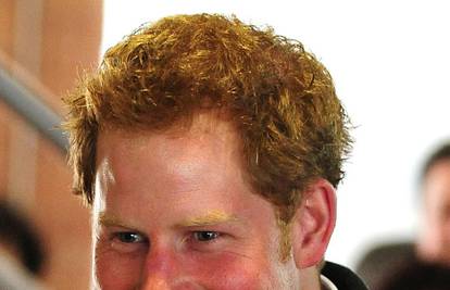 Zaljubljen 'preko ušiju': Princ Harry će se uskoro zaručiti?