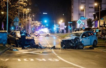 Krš i lom u Zagrebu: U sudaru dva auta ozlijeđeno troje ljudi