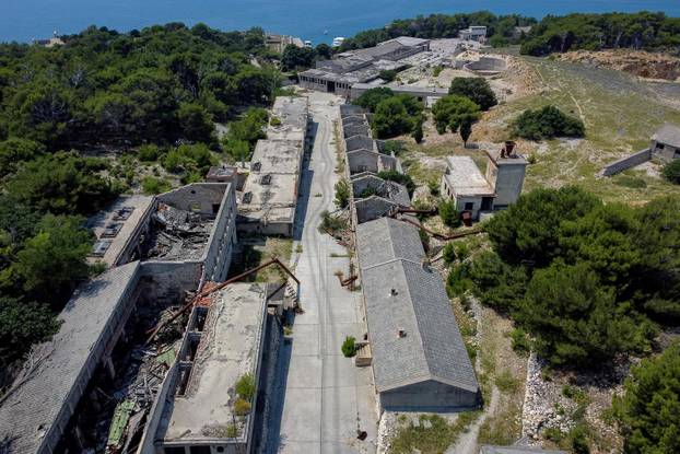 Pogled iz zraka na "Hrvatski Alcatraz"