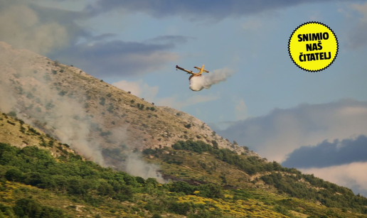 FOTO Veliki po&zcaron;ar u Podstrani. Na terenu je &ccaron;ak 85 vatrogasaca i 18 vozila! Stigao i kanader