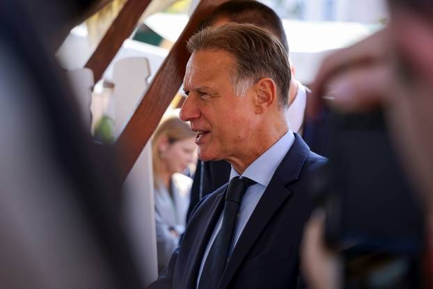 Zadar: Predsjednik Hrvatskog sabora Gordan Jandroković obišao je manifestaciju pod nazivom „Pijat na Pijaci“ 