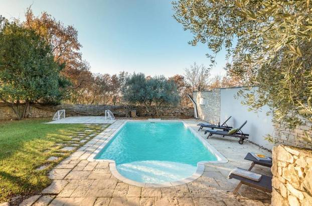 FOTO Pogledajte luksuznu vilu, rentaju je Tarik i Lejla Filipović