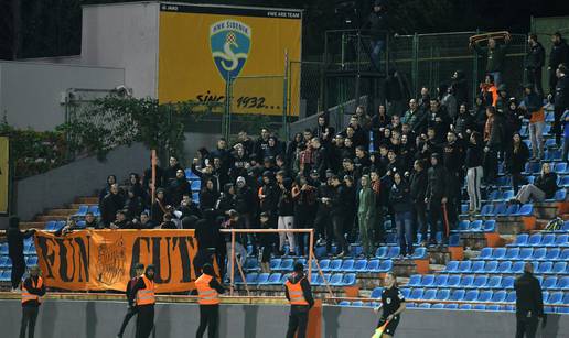 Šibenik: Samo stanovnici naše županije smiju kupiti kartu za zapadnu tribinu protiv Hajduka!